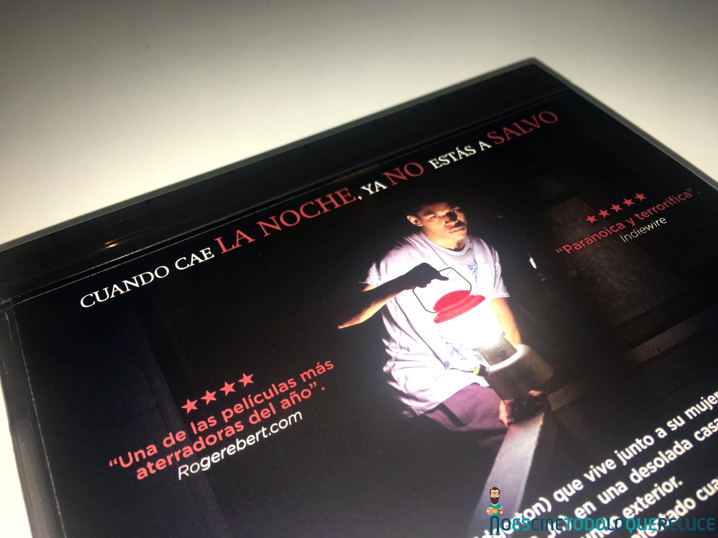 'Llega de noche': Reportaje fotográfico y detalles de la edición Blu-ray