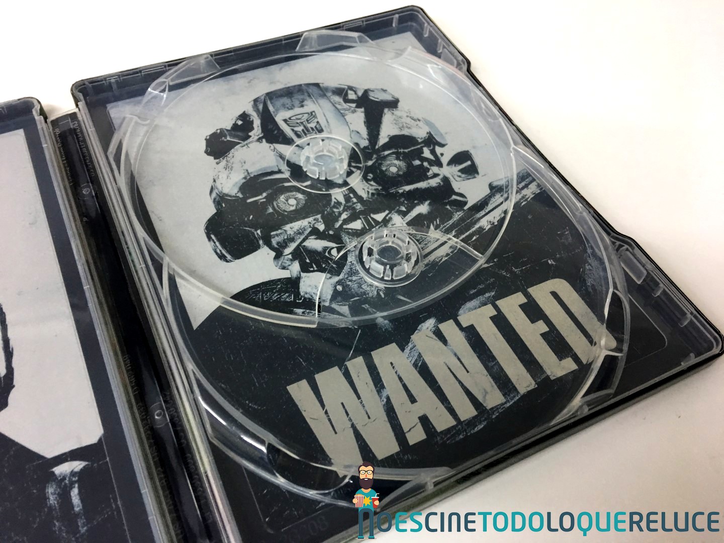 'Transformers: El último caballero': Reportaje fotográfico y análisis de la edición metálica (Blu-ray 3D)