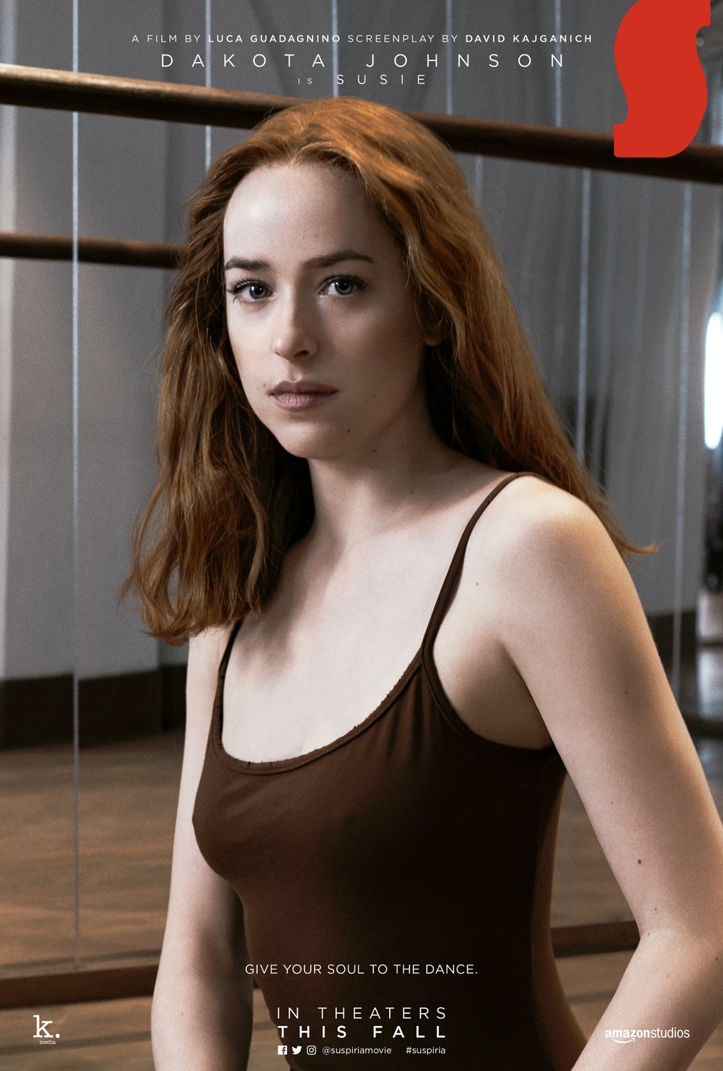'Suspiria': Sencillo póster con Dakota Johnson